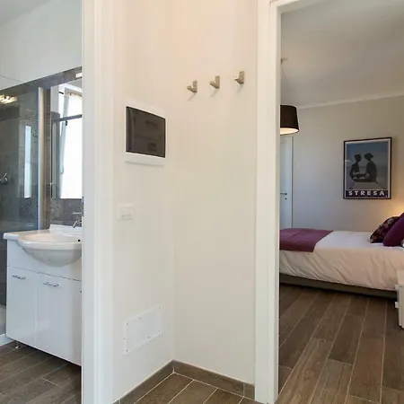 New La Lombarda City Center 2 Apartment *