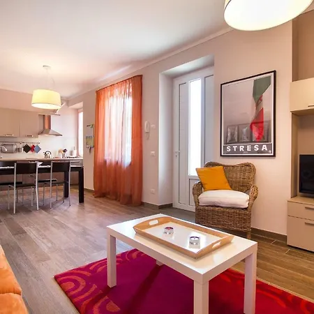 Apartment New La Lombarda City Center 2 *