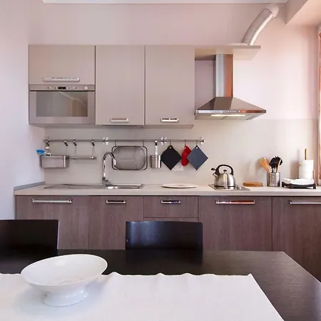 New La Lombarda City Center 2 *